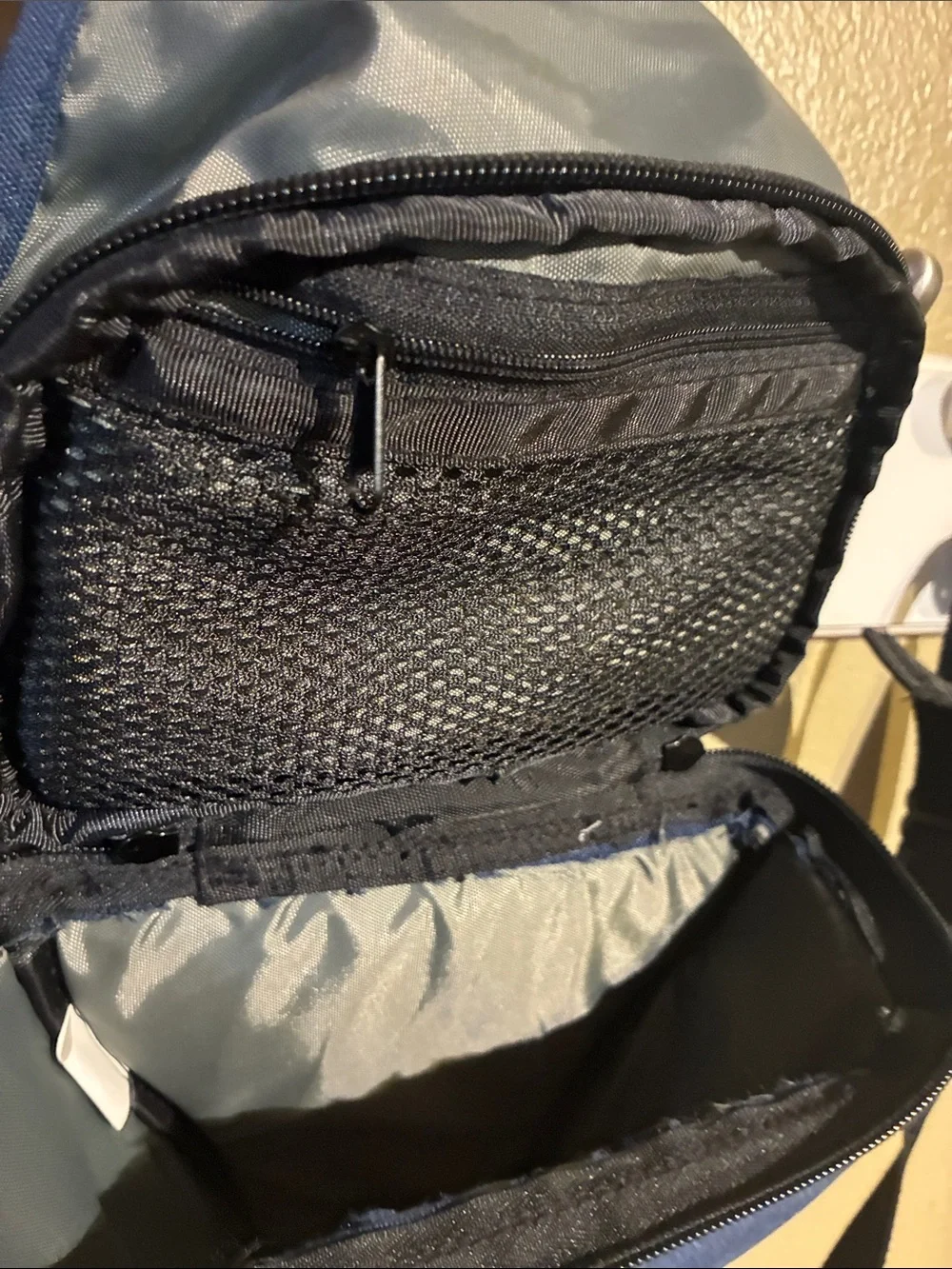 Tamrac Navy Compact Camera Messenger Bag for Men